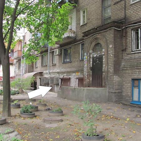Apartment On Nezalezhnoy Ukrаiny Near Intourist Hotel Zaporizhia Esterno foto